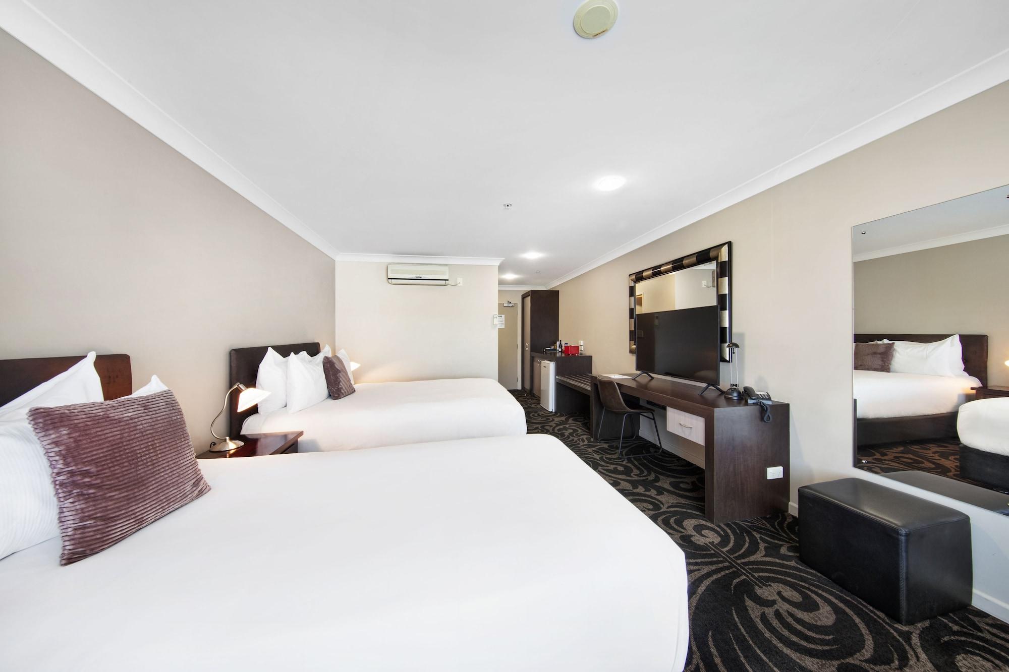 Millennium Hotel New Plymouth, Waterfront Exterior photo